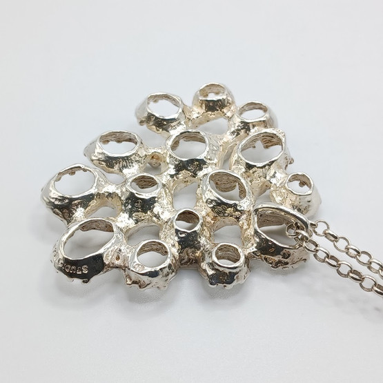 Kaulakoru, hopeaa, Studio E & P