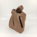 Veistos, sign. V. Leppänen -92