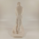 Veistos, sign. V. Leppänen -05