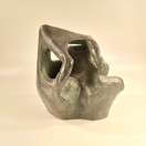 Veistos, sign. V. Leppänen -91