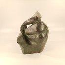 Veistos, sign. V. Leppänen -91