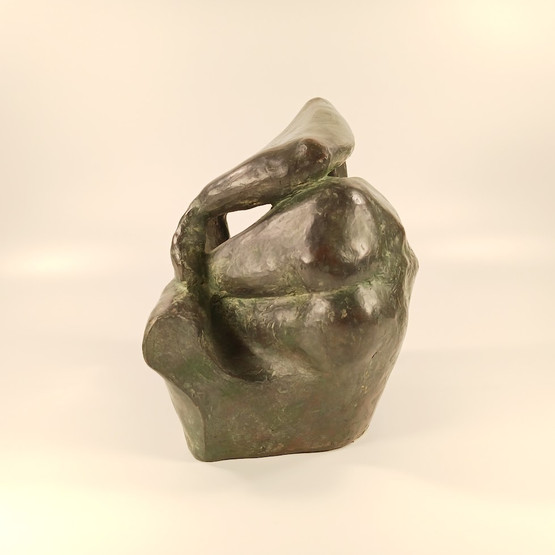 Veistos, sign. V. Leppänen -91