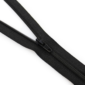 Metrivetoketju spiraali 4mm, musta ja valkoinen 1m