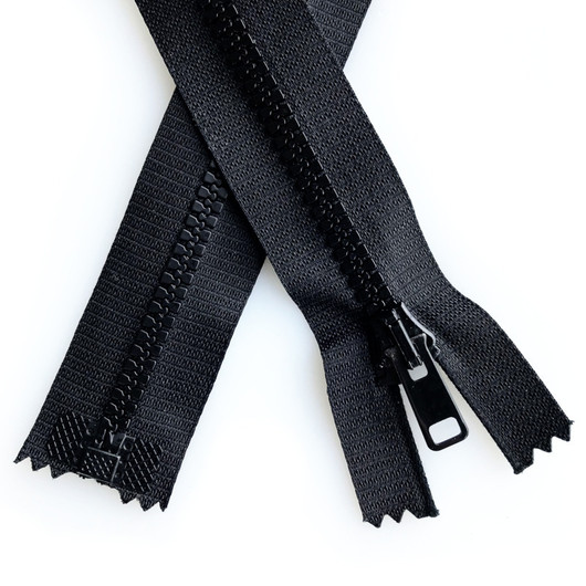 Hammasvetoketju avo 6mm, 30-90cm, musta