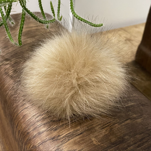 Tekoturkistupsu 12cm, toffee