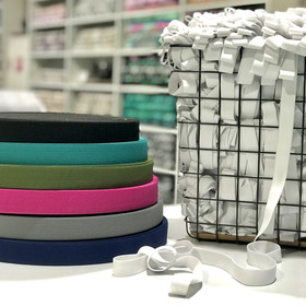 Kotimainen pehmokuminauha 20mm / 1m