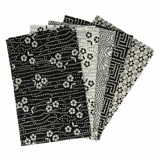 Tissu de Marie Fat quarter bundles: Käsityöpuuvillalajitelma 5 x 50x57cm (Wisdom white)