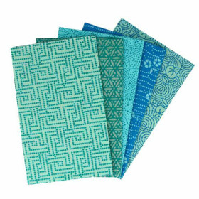 Tissu de Marie Fat quarter bundles: Käsityöpuuvillalajitelma 5 x 50x57cm (Tranquil teal)