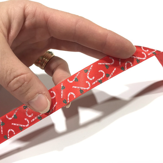 Satiininauha: Karkkikepit, punainen 15mm