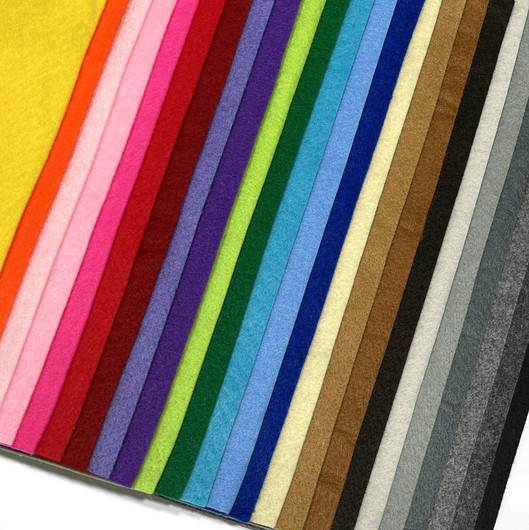 Askarteluhuopa 2mm, 30x20cm, useita eri värejä