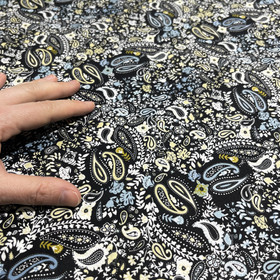 Puuvilla: Paisley, musta - vaaleankeltainen - vaaleansininen