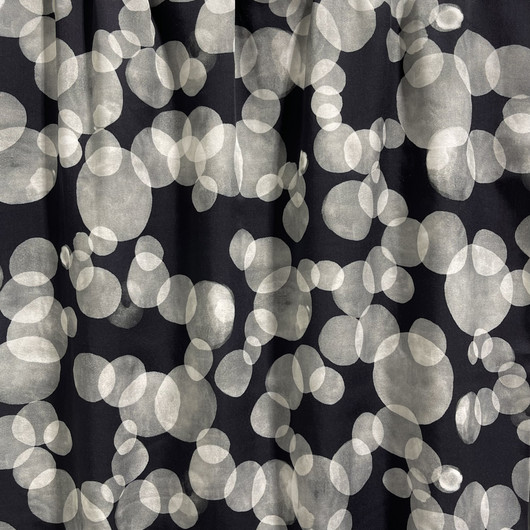 Viskoosi twill: Kuplat, musta - harmaa