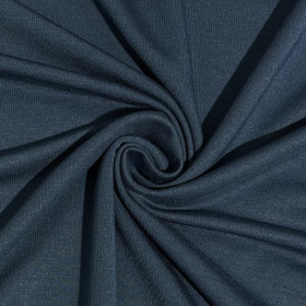 Modaalijoustocollege: Tumma petrooli