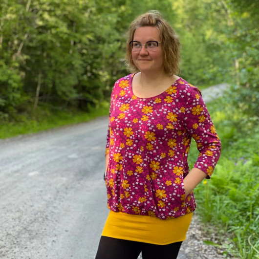 Unelmallinen, kaavapaketti: Lilja paita- ja tunikakaava 32-56