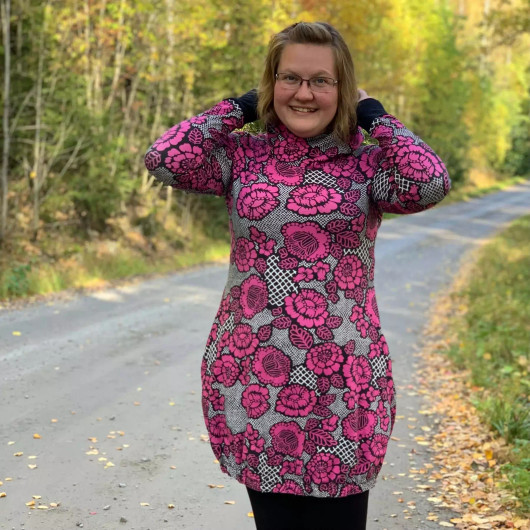 Unelmallinen, kaavapaketti: Amanda, Josefiina ja Eila tunikakaavat 32-56