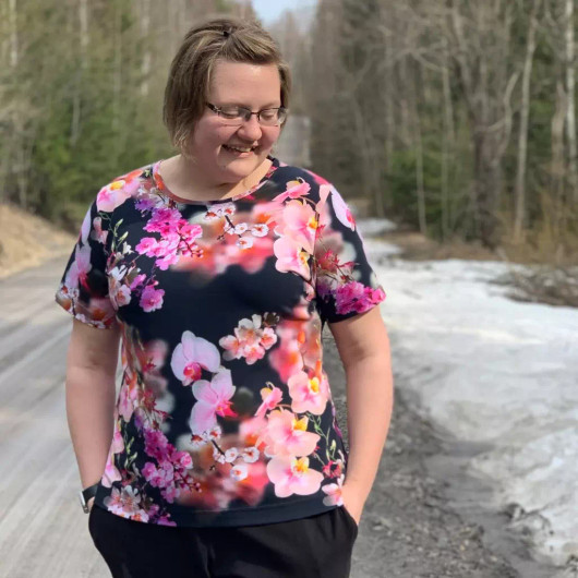 Unelmallinen, kaavapaketti: Emma paitakaava 32-56