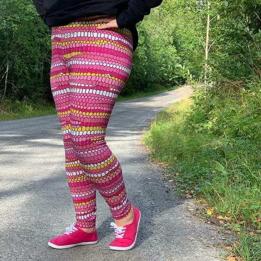 Unelmallinen, kaavapaketti: Unelma leggingskaava 32-56