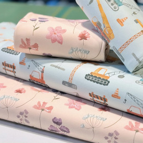 Kaverini: Kukkaset trikoo, nude