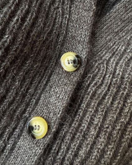 PetiteKnit: Agnete Cardigan -neuleohje 