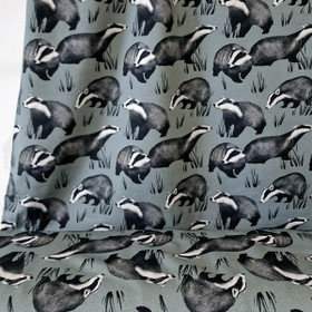 Mieli Design: BADGER slate green, joustocollege