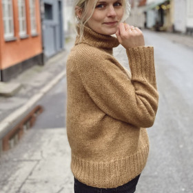 PetiteKnit: Caramel Sweater -neuleohje