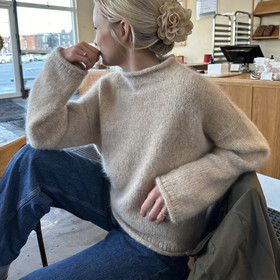 PetiteKnit: Cloud Sweater -neuleohje