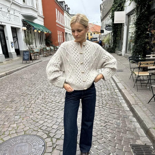 PetiteKnit: Dagmar Jacket -neuleohje 