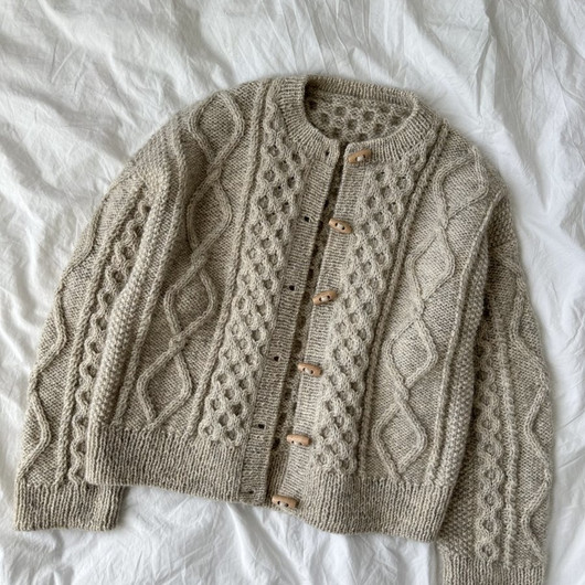 PetiteKnit: Dagmar Jacket -neuleohje 