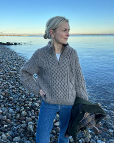 PetiteKnit: Dagmar Zipper Sweater -neuleohje 