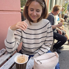 PetiteKnit: Festival Sweater – My Size -neuleohje (englanniksi)