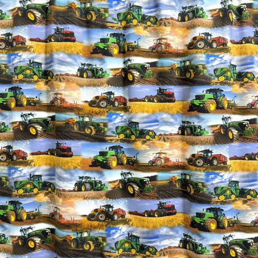 Digitrikoo: Vihreät, punaiset ja oranssit traktorit pellolla, ruskea - okra - taivaansininen 