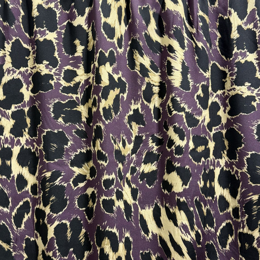 Kudottu viskoosi: Leopard, luumu - beige - musta 