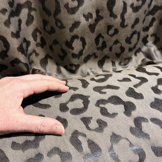 Viskoosi jacquard: Leopard, taube - ruskea