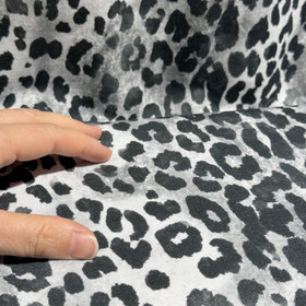 Digijoustocollege: Leopard, vaaleanharmaa - musta - valkoinen