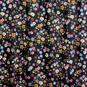 Digitrikoo: Pienet värikkäät kukat, musta - monivärinen 