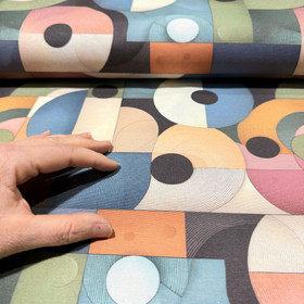 Canvas: Suuret abstraktit kuviot, musta - jeans - marjapuuro 