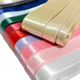 Satiininauha: 40mm - 10m, useita eri värejä
