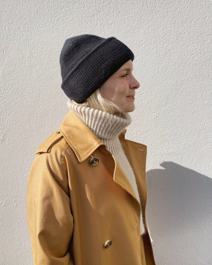 PetiteKnit: Oslo-pipo -neuleohje 