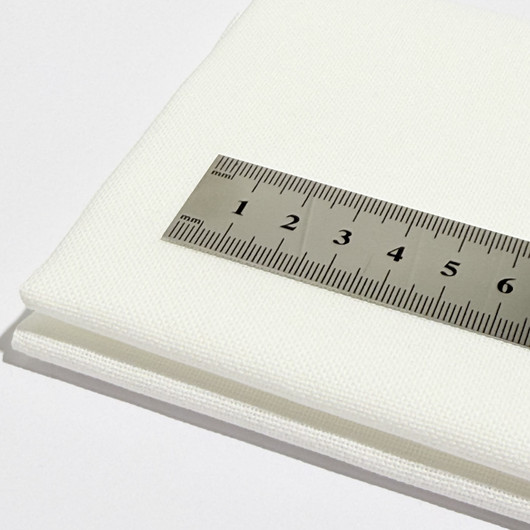 Aidakangas: Kirjontakangas 50 x 70cm, 13 lankaa / 1cm