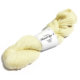 Perfect: Hand-Dye 4 - värjättävä sukkalanka 100g