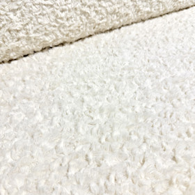 Tekoturkis: Luonnonvalkoinen