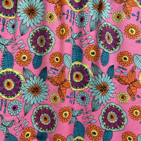 Kudottu viskoosi: Suuret piirretyt kukat, pinkki - turkoosi - oranssi - keltainen