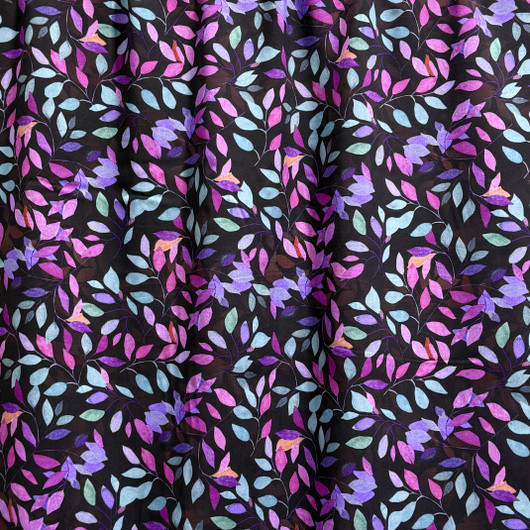 Kudottu viskoosi: Fuksiat ja turkoosit lehdet, musta 