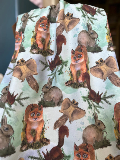 Merenneidon ompelimo: Metsän asukit, joustocollege