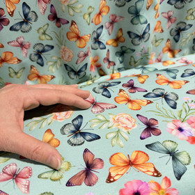 Digitrikoo: Perhoset ja kukat, murrettu vihreä - monivärinen