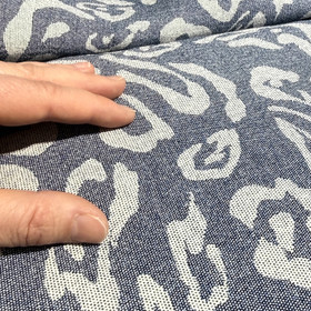 Viskoosi twill: Leopard, jeans