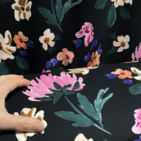 Digijoustocollege: Isot kukat, musta - vaaleanpunainen - vihreä