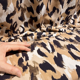 Kudottu viskoosi: Suuri leopard, beige - valkoinen - musta