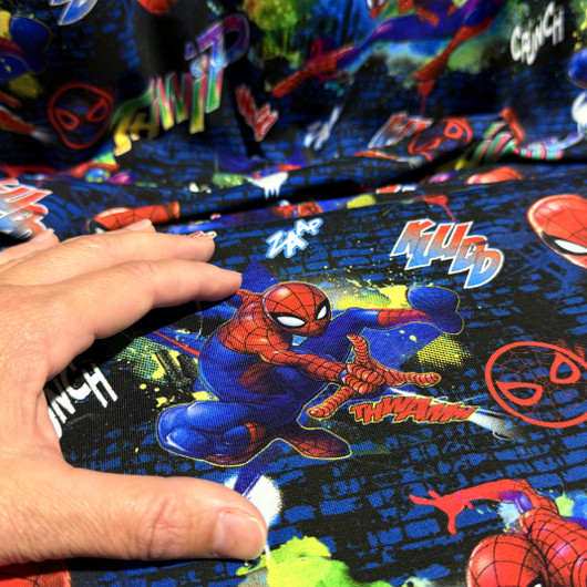 Spider-man -trikookangas: Graffiti, musta - sininen
