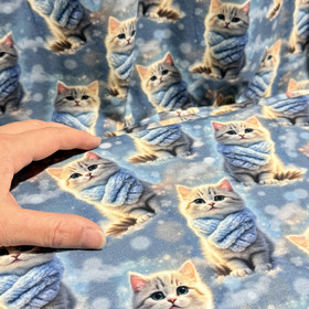 Digitrikoo: Kissat ja kaulaliinat, vaaleansininen